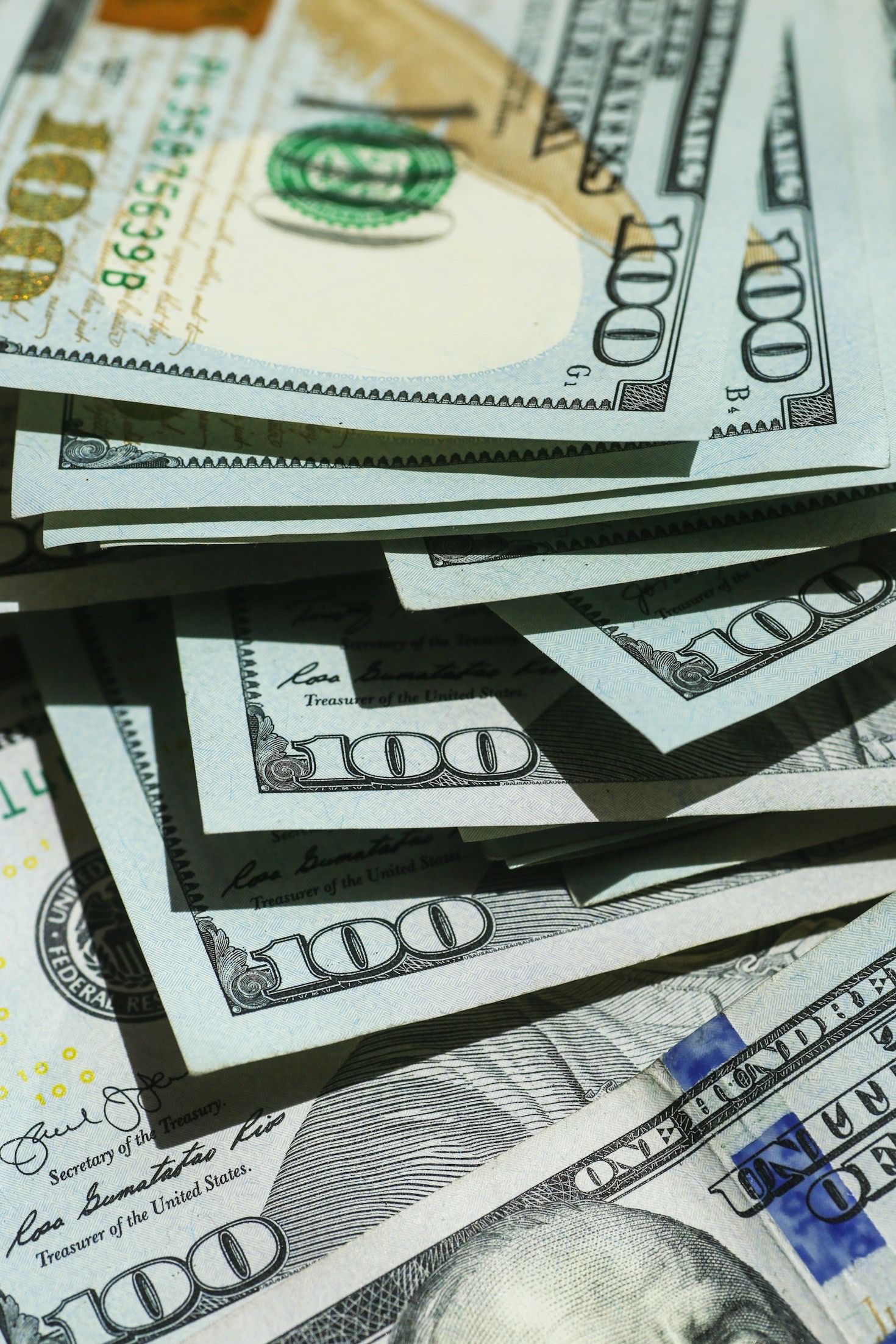 Common Financial Mistakes To Avoid Today